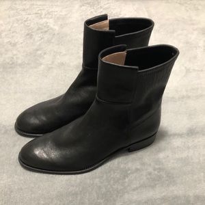 Stuart Weitzman Women’s Leather Boots